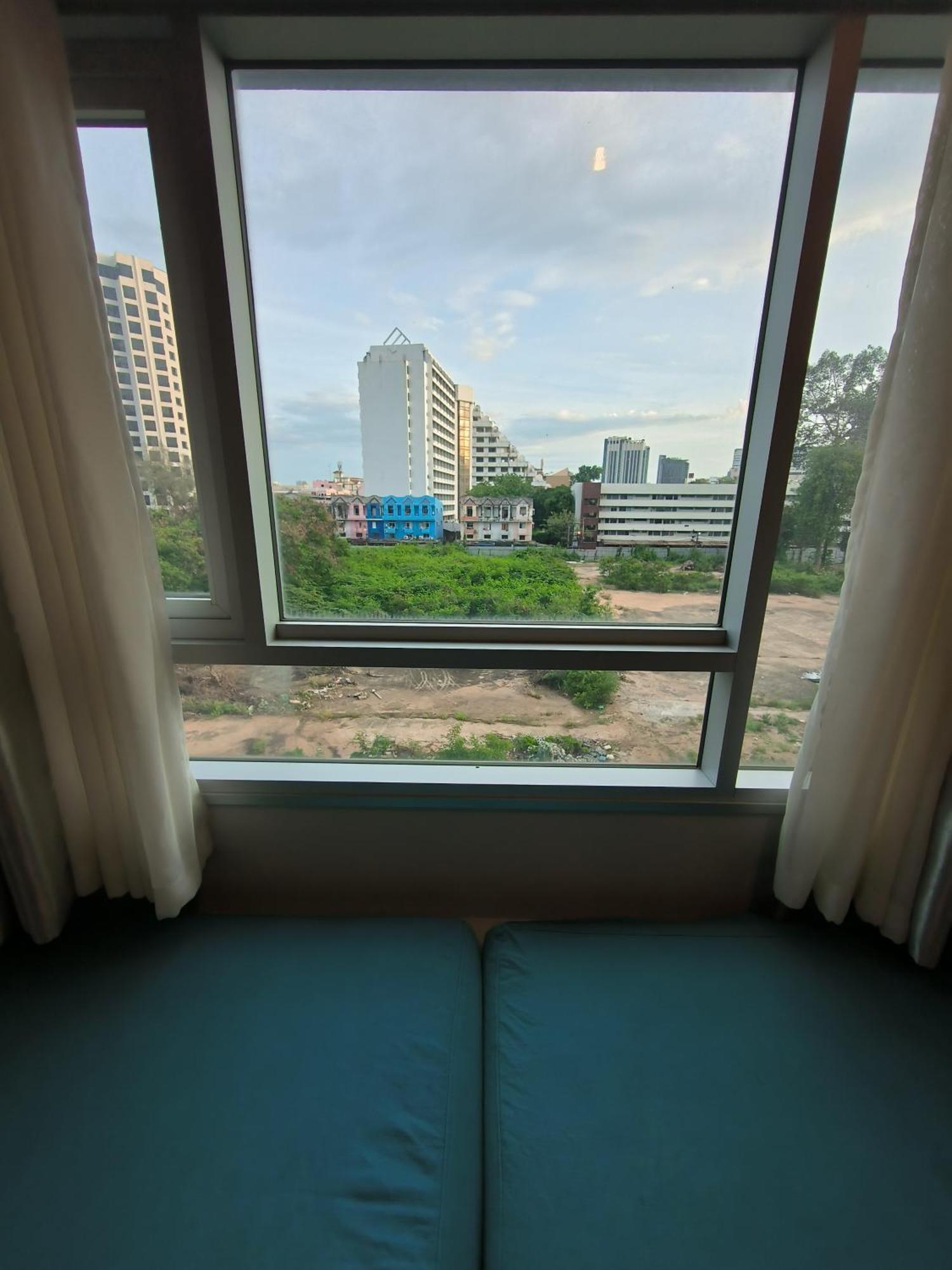 Bed and Breakfast Centric Sea Pattaya Esterno foto