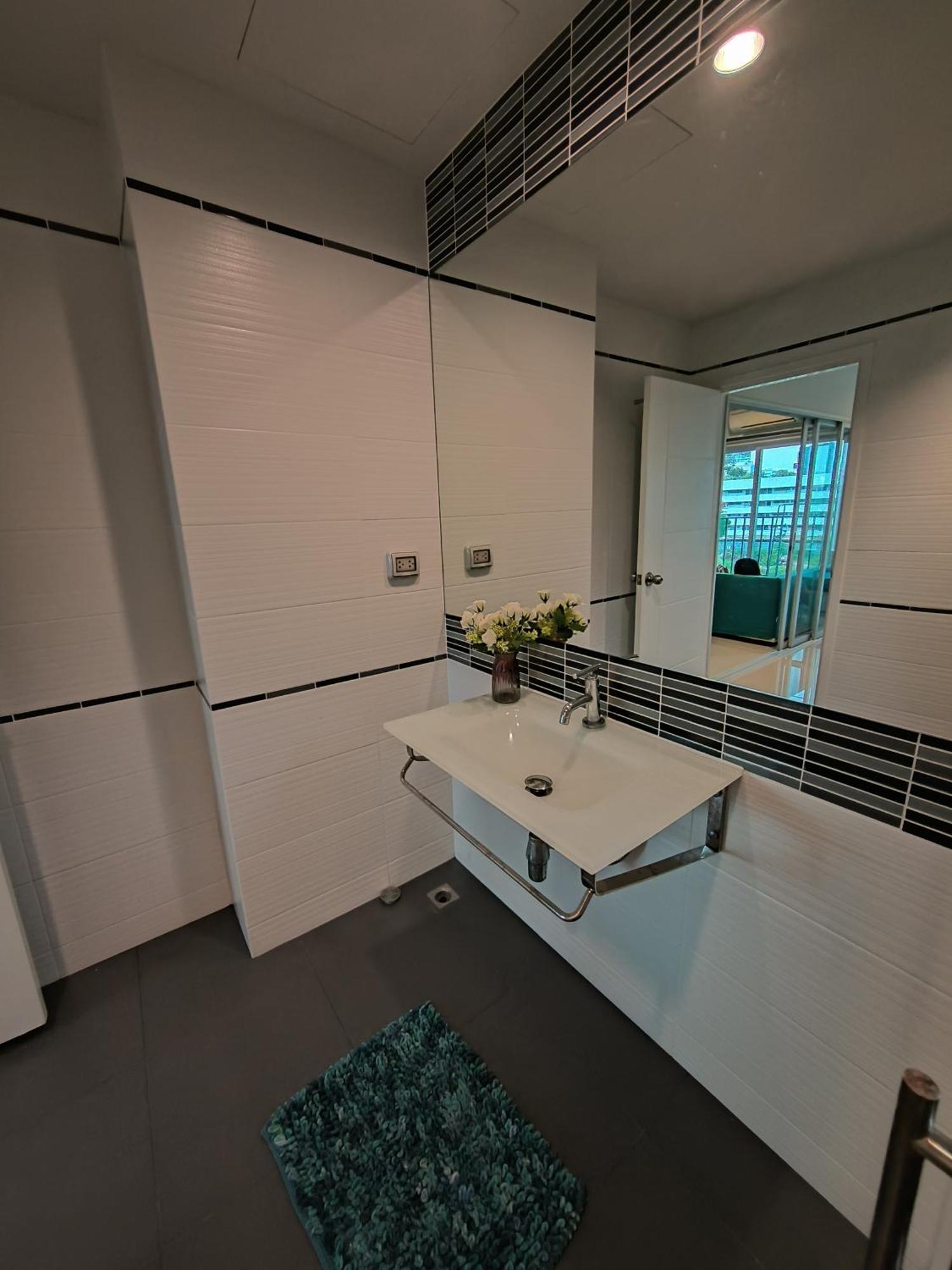 Bed and Breakfast Centric Sea Pattaya Esterno foto